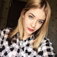 Анна Комарова