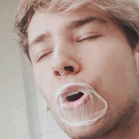 Антон Мартынов