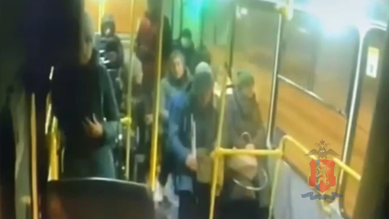 Автобус и авто столкнулись в Красноярске. В | Я живу в Красноярске